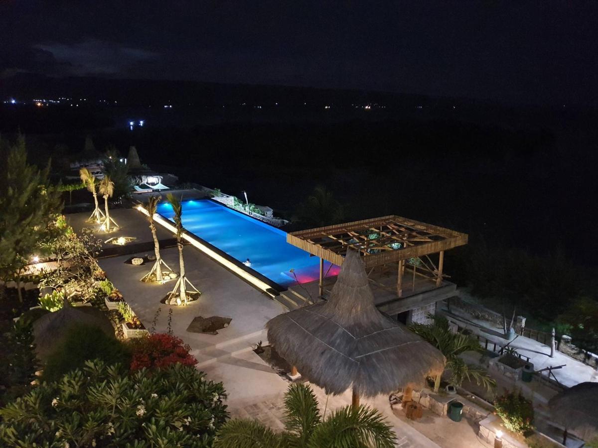 Padadita Beach Hotel Waingapu Ngoại thất bức ảnh