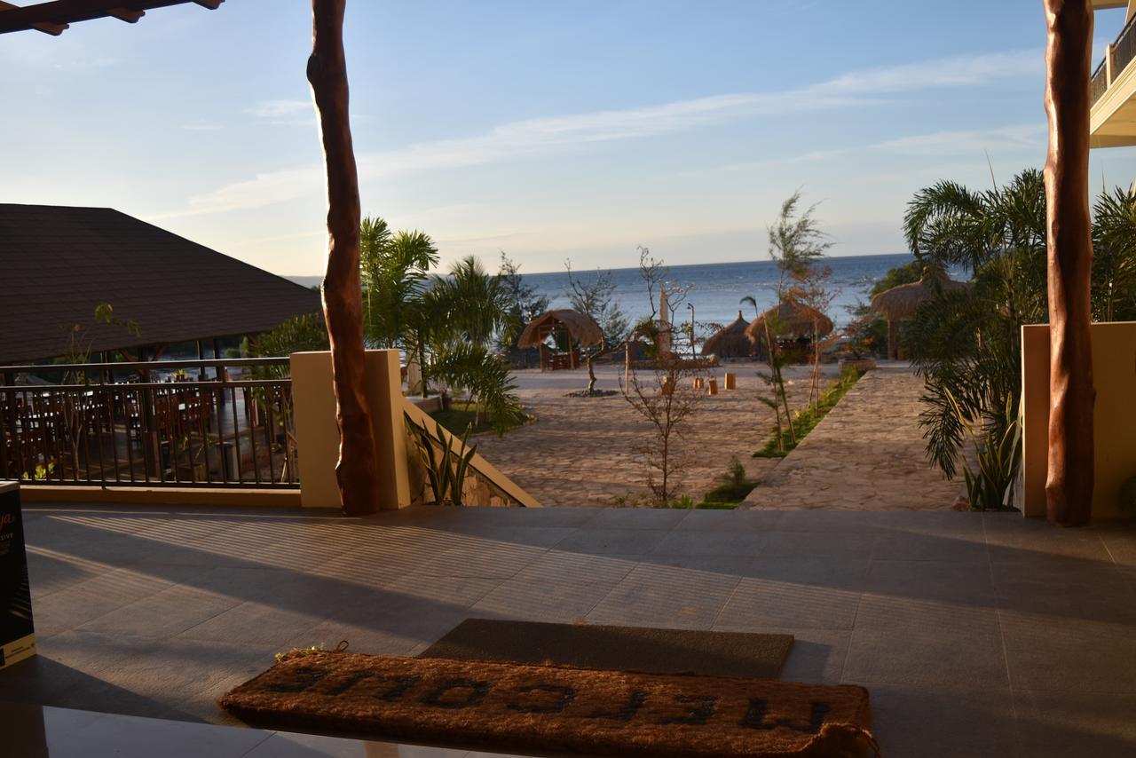 Padadita Beach Hotel Waingapu Ngoại thất bức ảnh