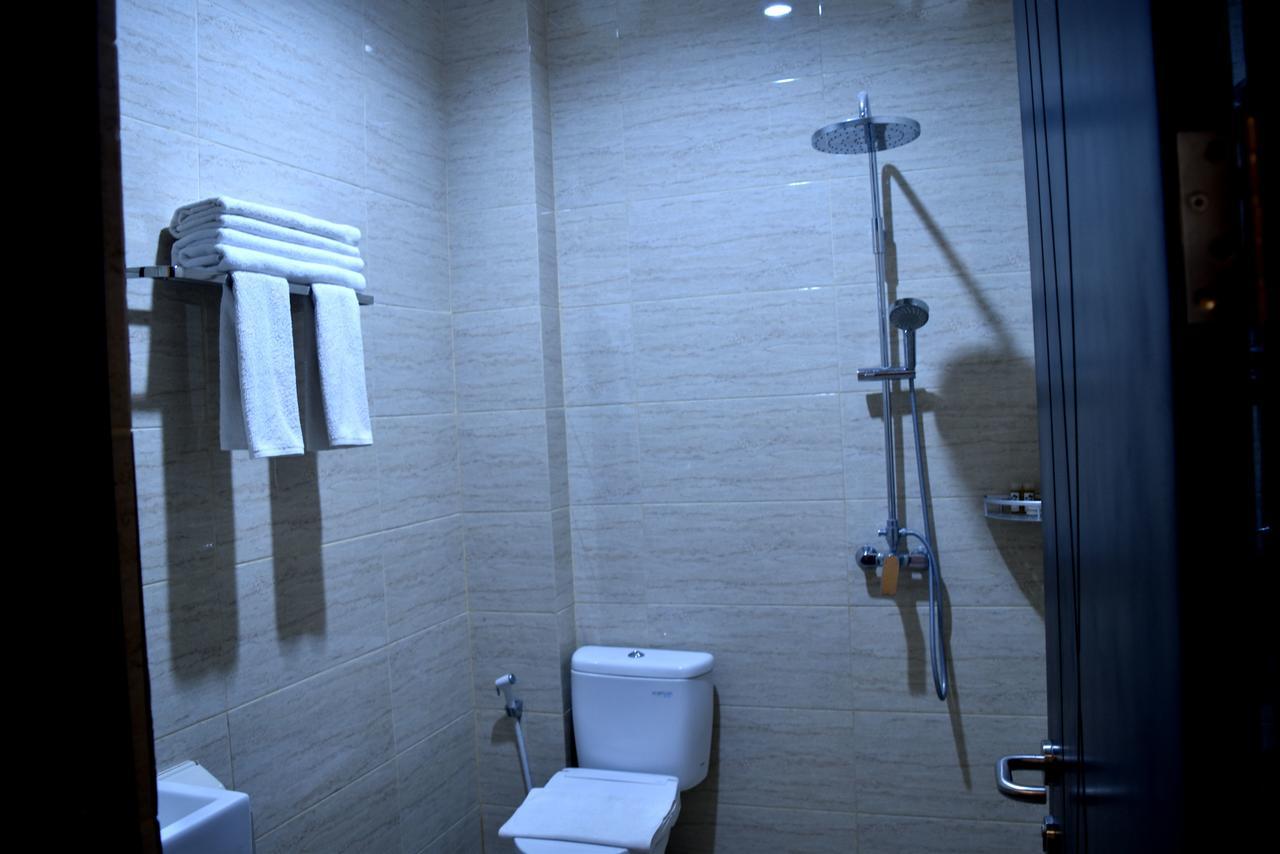 Padadita Beach Hotel Waingapu Ngoại thất bức ảnh